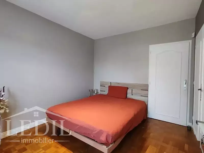 Maison, 165 m²