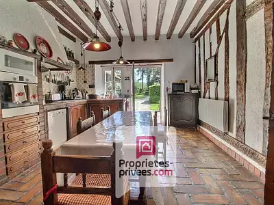 Maison, 220 m²