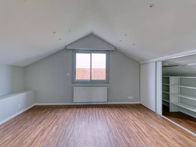 Maison, 232,5 m²