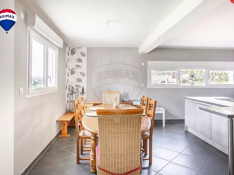 Maison, 140 m²