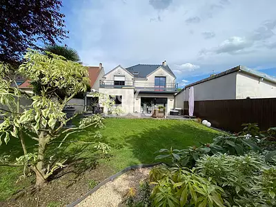 Maison, 175,79 m²