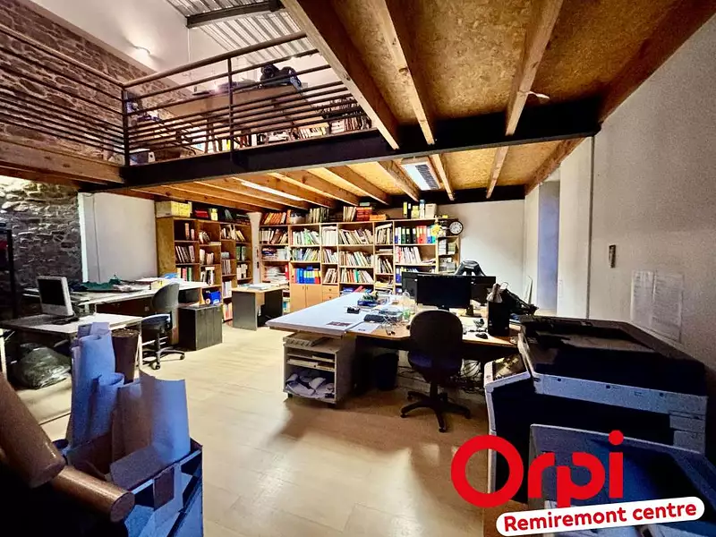 Immeuble, 137 m²