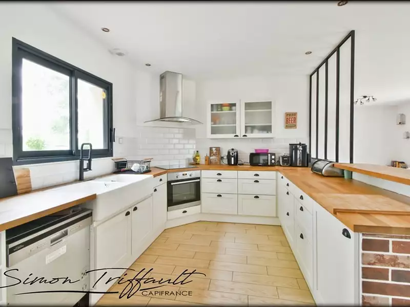 Maison, 145 m²