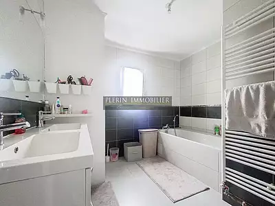 Maison, 136 m²