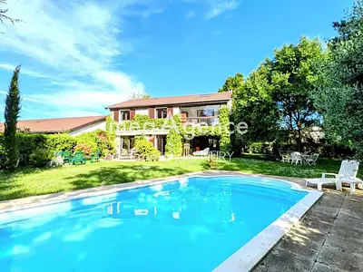 Maison, 168 m²