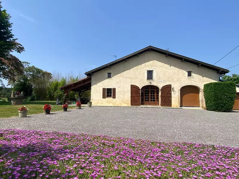 Maison, 280 m²