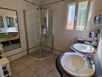 Maison, 192 m²