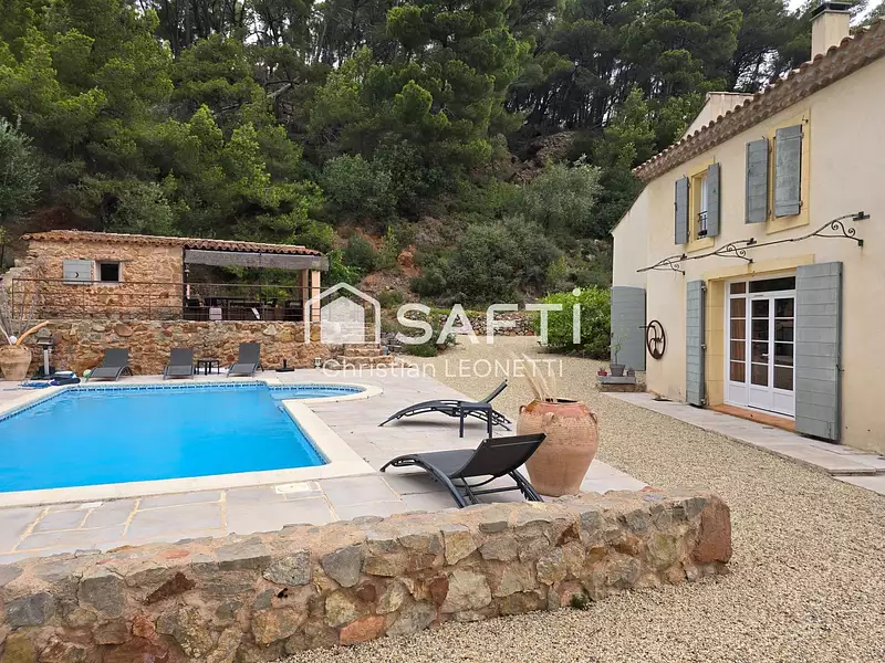 Maison, 300 m²