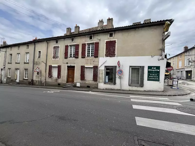 Immeuble, 109,92 m²