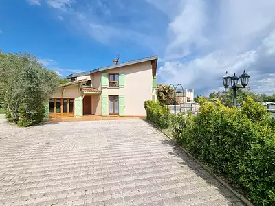 Maison, 264 m²
