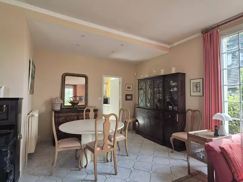 Maison, 181,37 m²