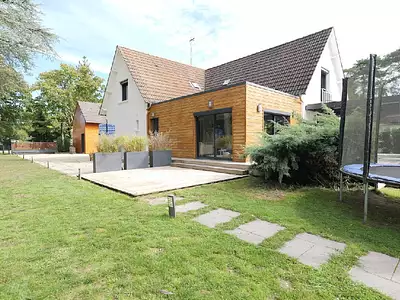 Maison, 281 m²