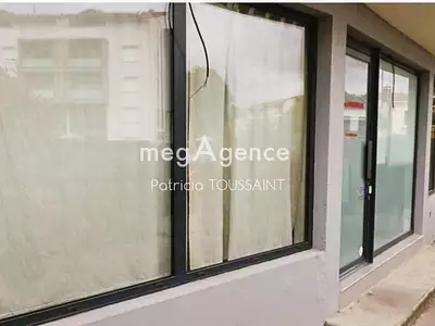 Immeuble, 319 m²