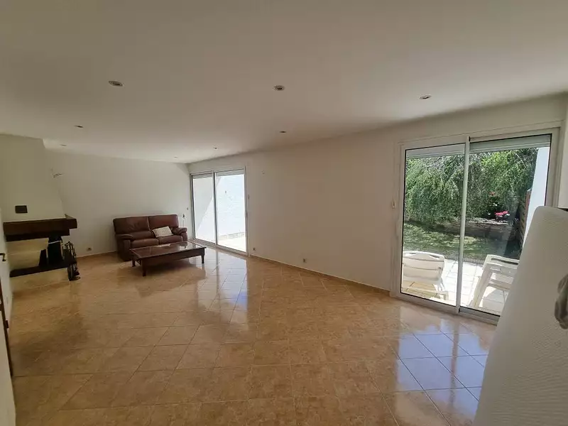 Maison, 93 m²