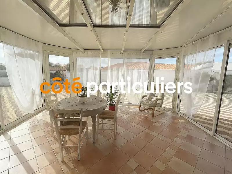 Maison, 164 m²