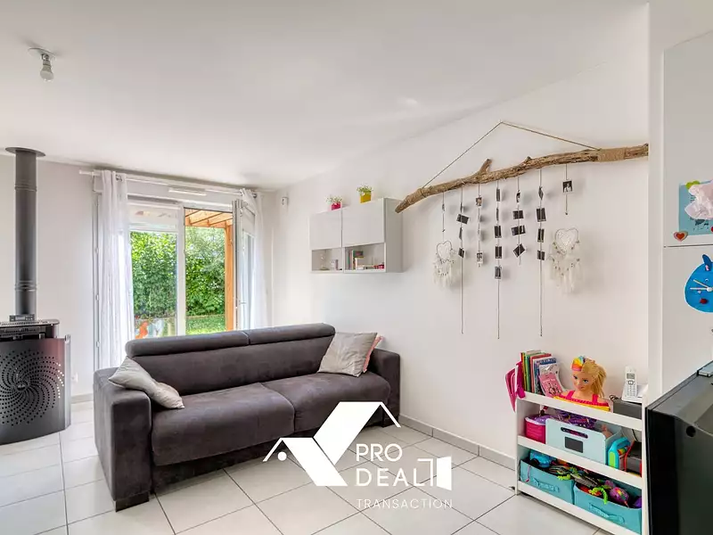Maison, 83 m²