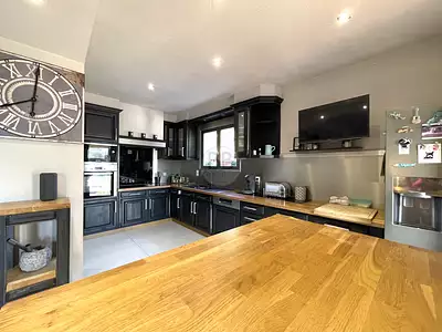 Maison, 167 m²