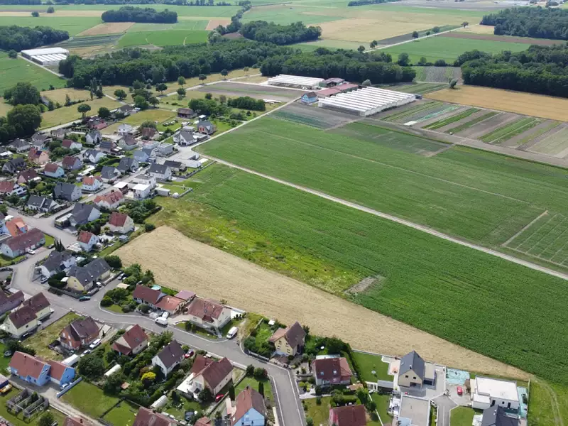 Terrain, 606 m²