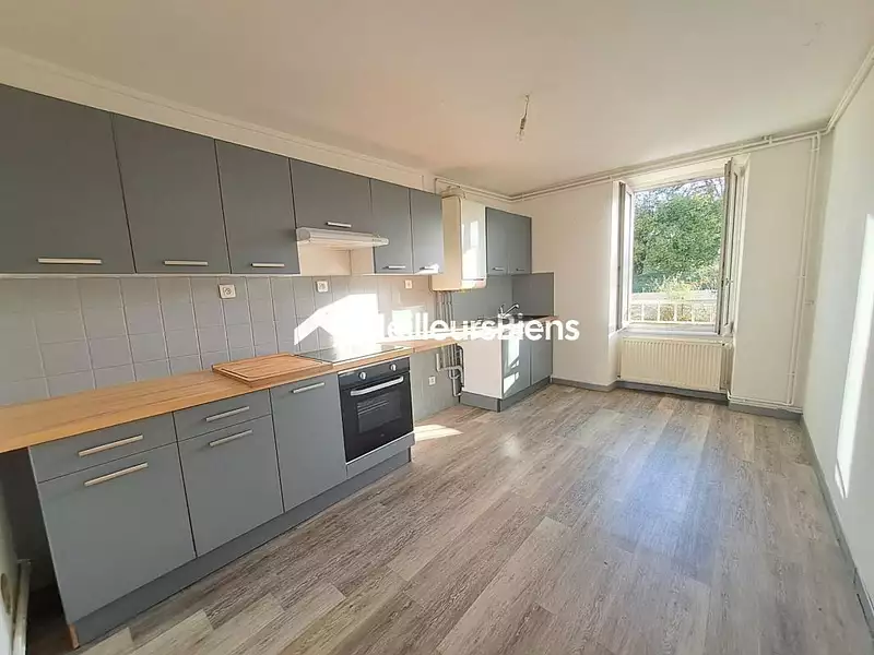 Immeuble, 326 m²