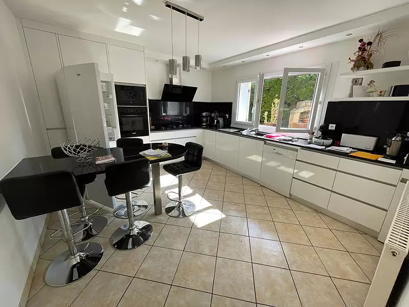 Maison, 160 m²