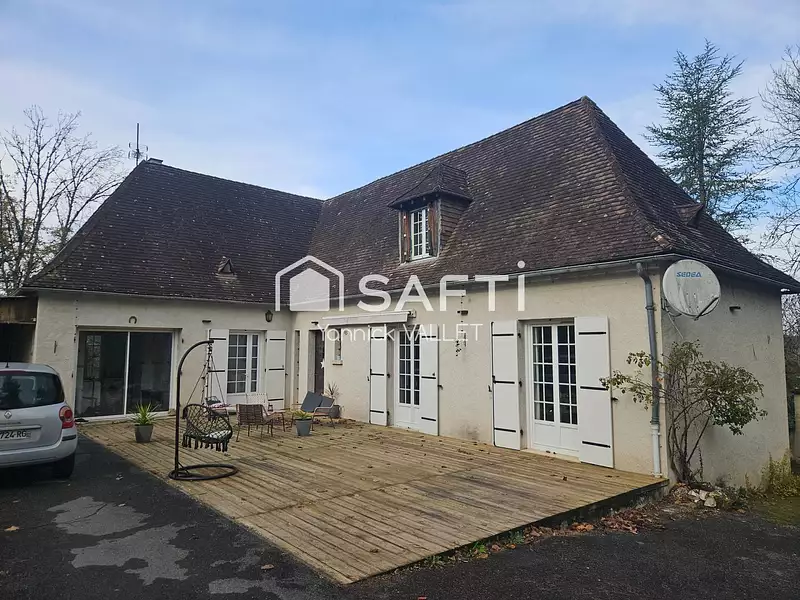 Maison, 137 m²
