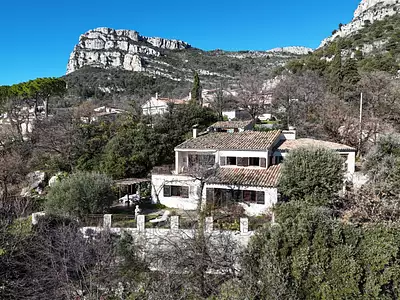 Maison, 168 m²