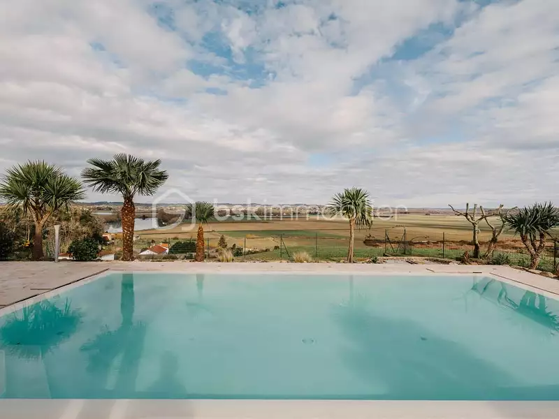 Maison, 164 m²