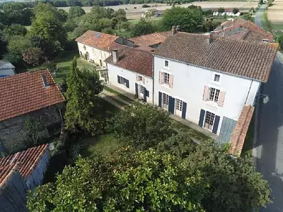 Maison, 315 m²
