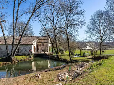 Maison, 166 m²