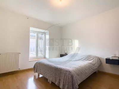 Immeuble, 280 m²