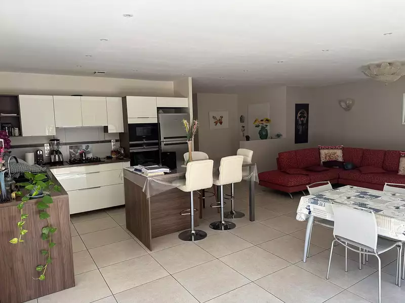 Maison, 122 m²