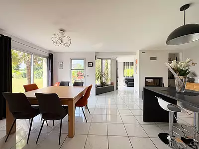 Maison, 177 m²