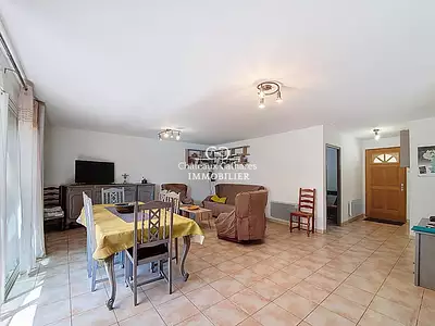 Maison, 122 m²