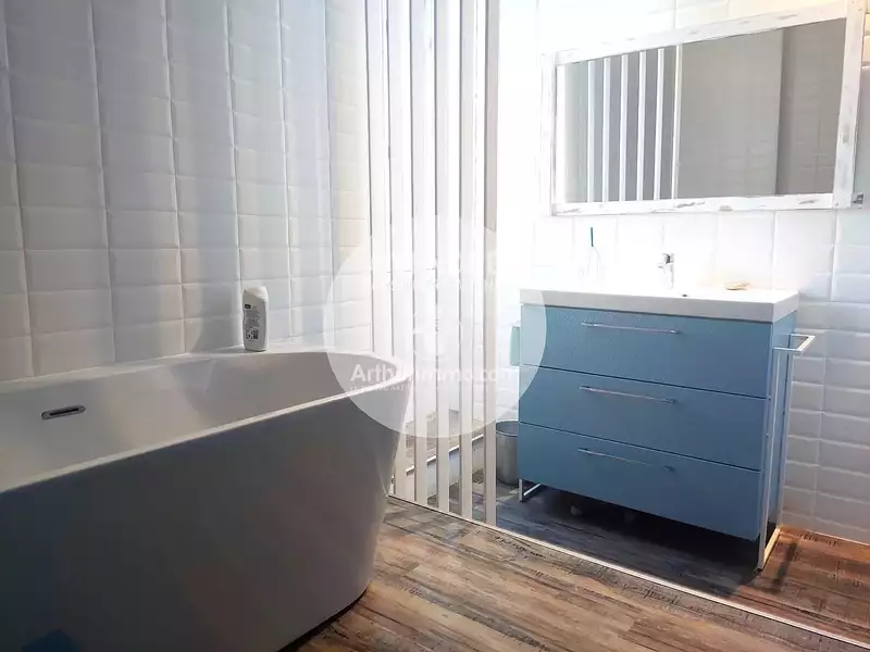 Maison, 200 m²