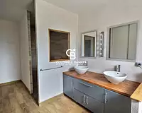 Maison, 220 m²