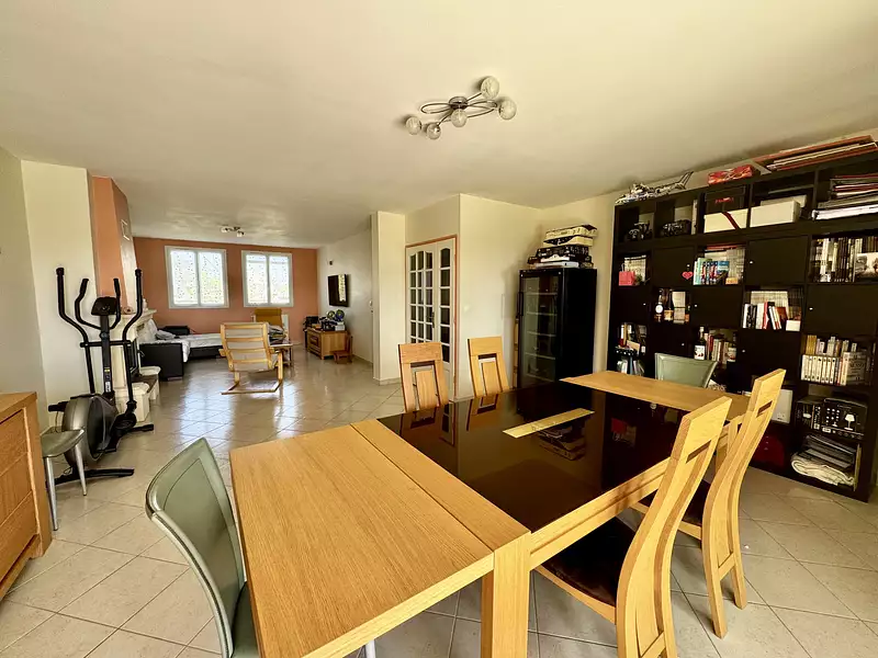 Maison, 160 m²