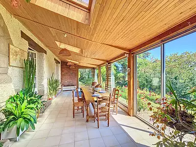 Maison, 245 m²