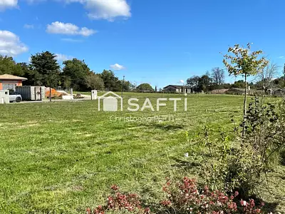 Terrain, 887 m²