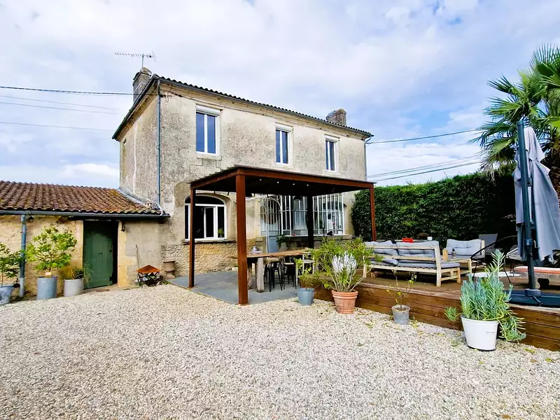 Maison, 137 m²