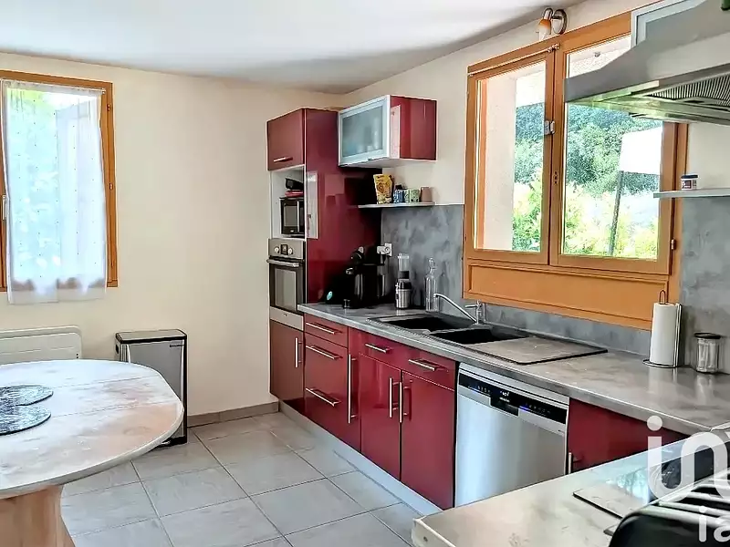 Maison, 170 m²