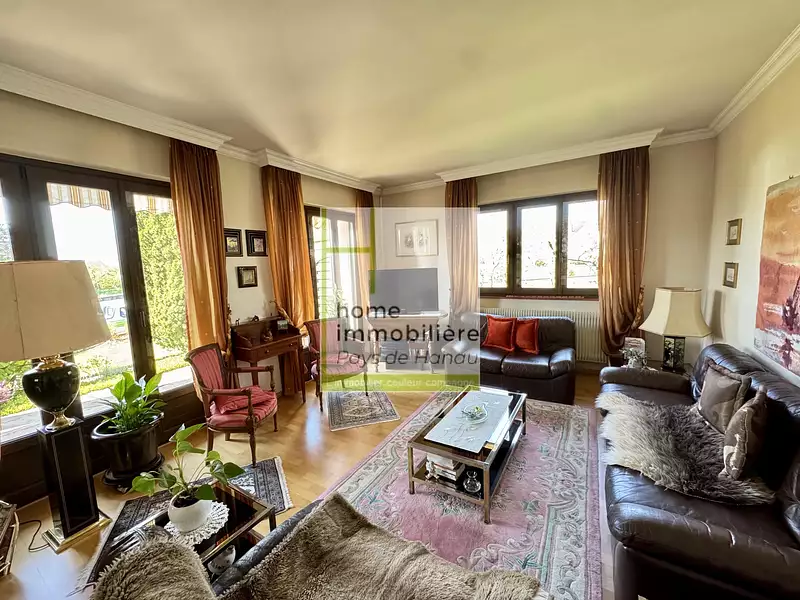 Maison, 185 m²