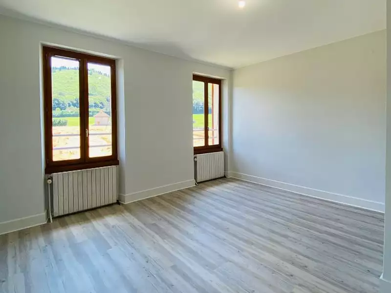 Maison, 196 m²