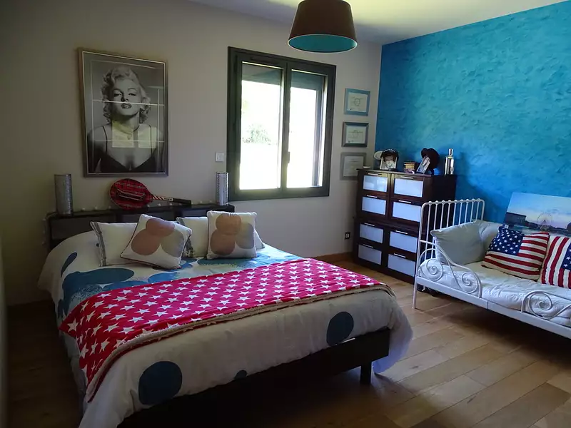 Maison, 233 m²
