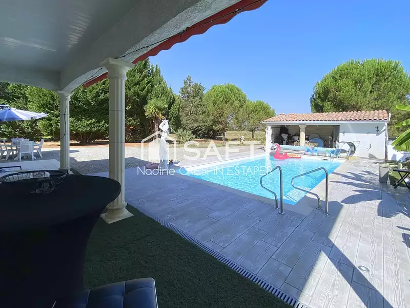 Maison, 200 m²
