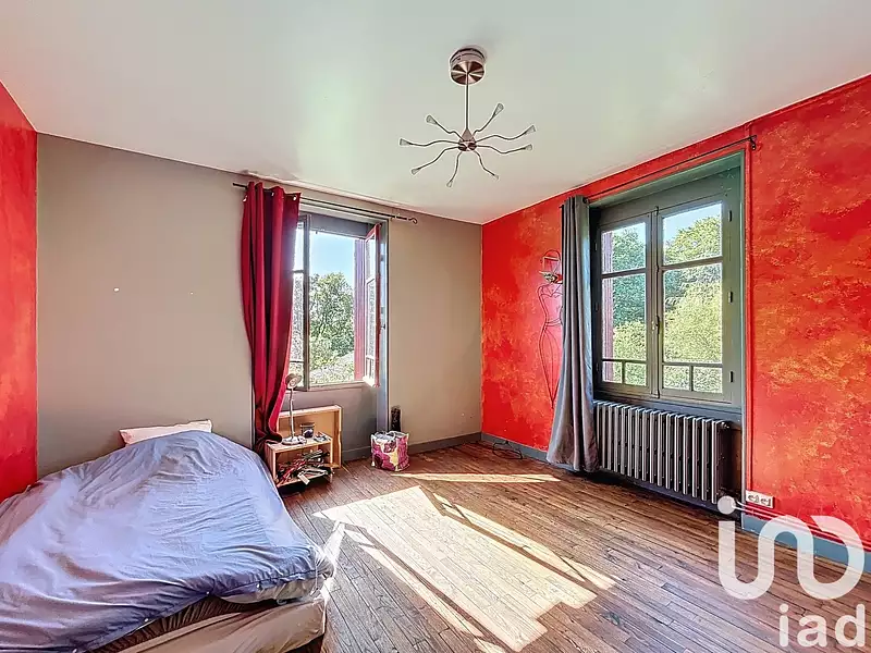Maison, 375 m²