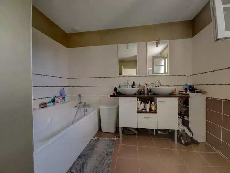 Maison, 152 m²