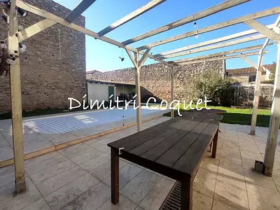 Maison, 242 m²