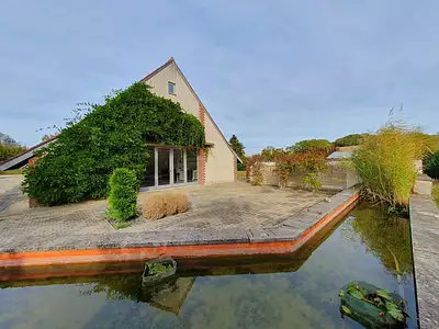 Maison, 242 m²