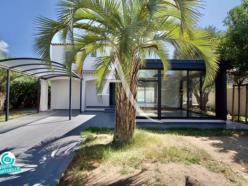 Maison, 167 m²