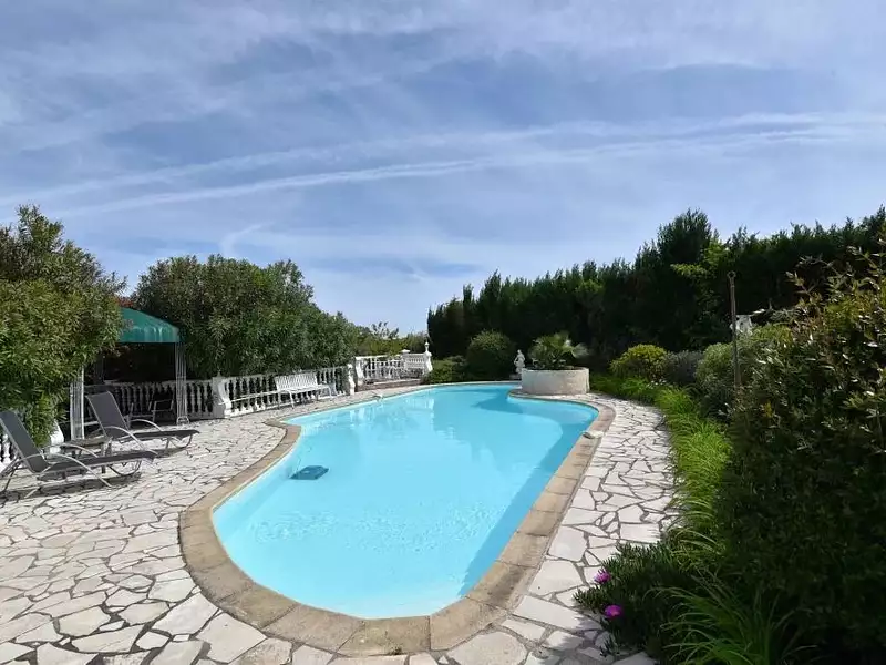 Maison, 213 m²